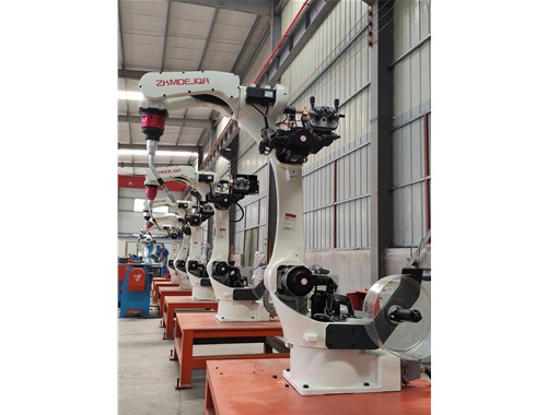 工业机器人中的焊接机器人送丝方式